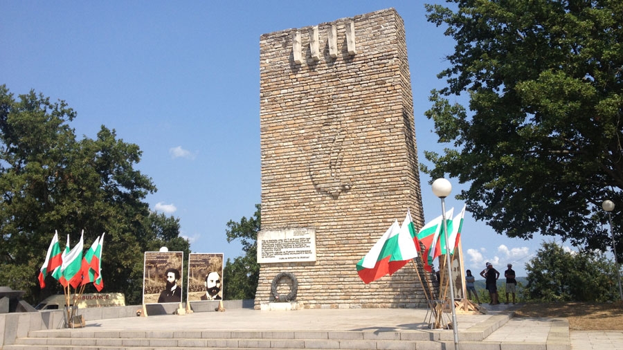 Възстановка „Петрова нива“
